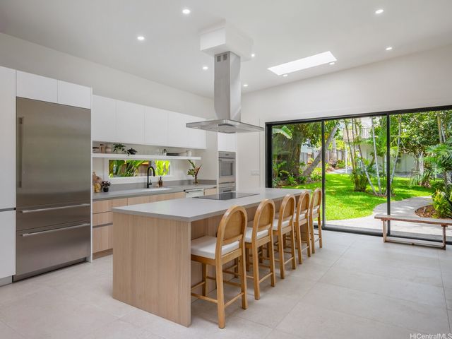 223 Lanipo Drive, Kailua, HI 96734