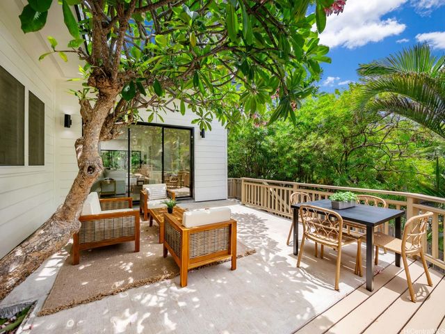 223 Lanipo Drive, Kailua, HI 96734
