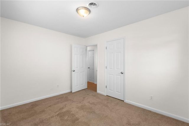 253 Waverly Dr, Virginia Beach, VA 23452