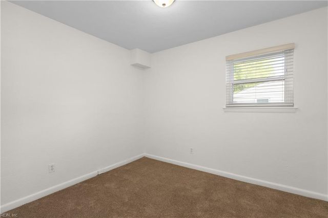 253 Waverly Dr, Virginia Beach, VA 23452