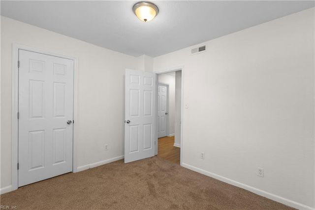 253 Waverly Dr, Virginia Beach, VA 23452