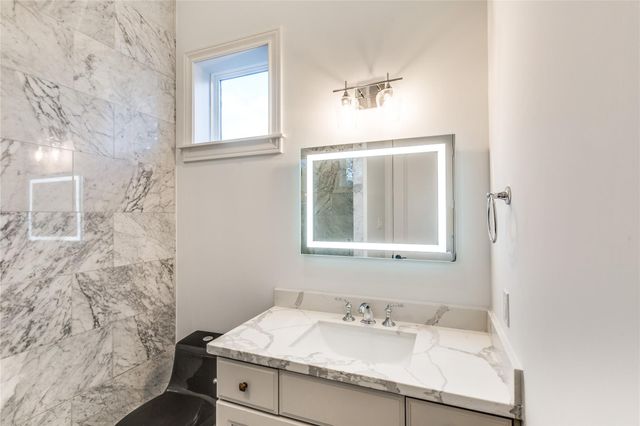 3302 Elmridge Street, Houston, TX 77025