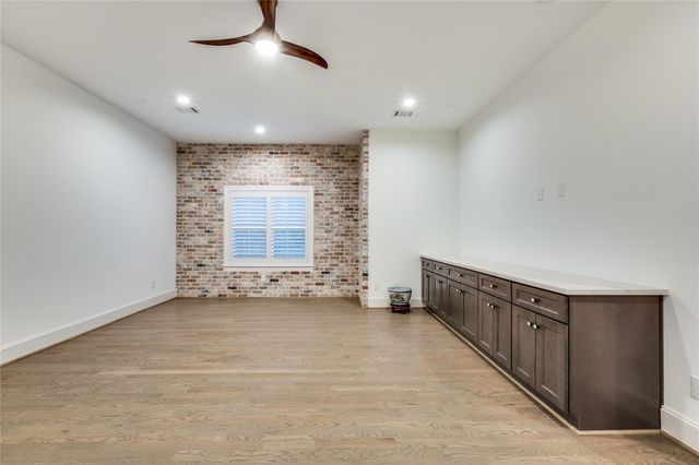 3302 Elmridge Street, Houston, TX 77025