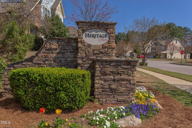 1105 Golden Star Way, Wake Forest, NC 27587