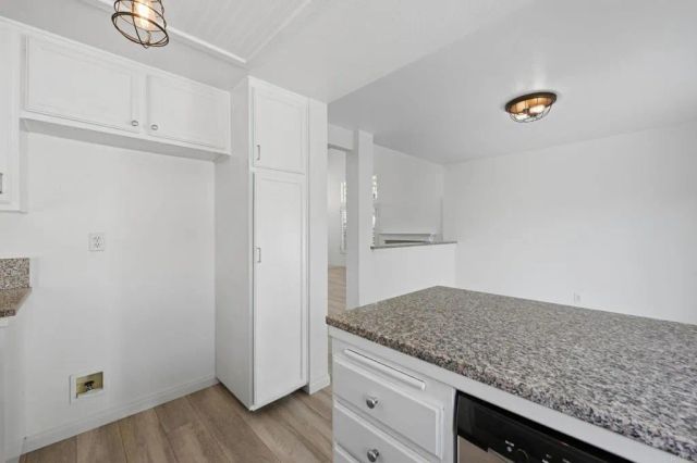 1692 Harbor Dr, Vista, CA 92081