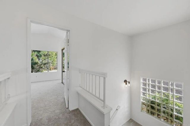 1692 Harbor Dr, Vista, CA 92081