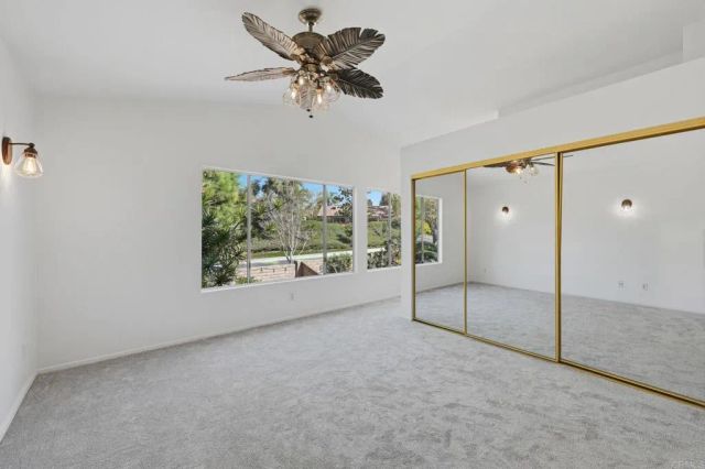 1692 Harbor Dr, Vista, CA 92081