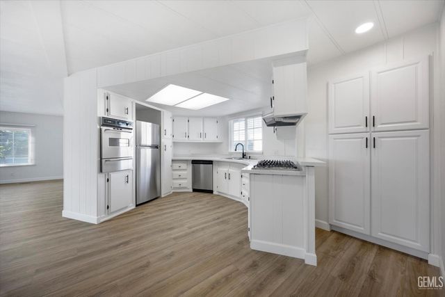 92 Cinnamon Lane, Bakersfield, CA 93308