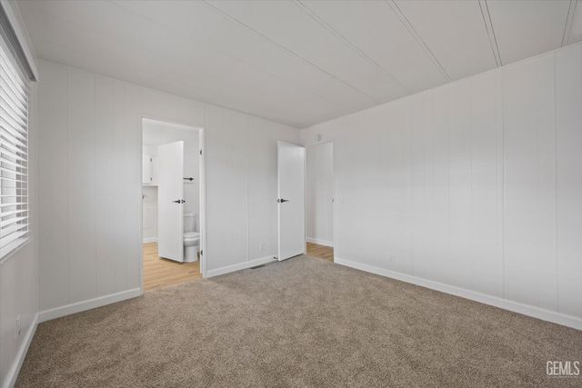 92 Cinnamon Lane, Bakersfield, CA 93308