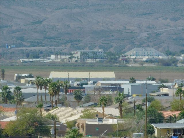 2036 Primavera Lane, Fort Mohave, AZ 86426