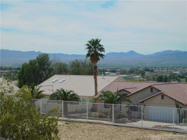 2036 Primavera Lane, Fort Mohave, AZ 86426