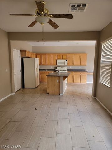 11929 KINGFISHER DAISY Court, Las Vegas, NV 89138