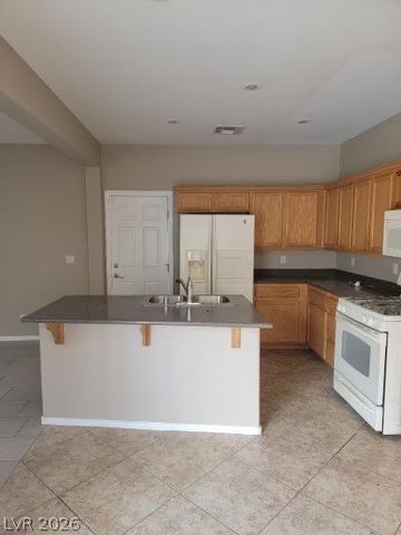 11929 KINGFISHER DAISY Court, Las Vegas, NV 89138