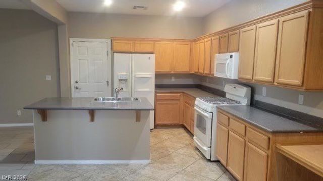 11929 KINGFISHER DAISY Court, Las Vegas, NV 89138