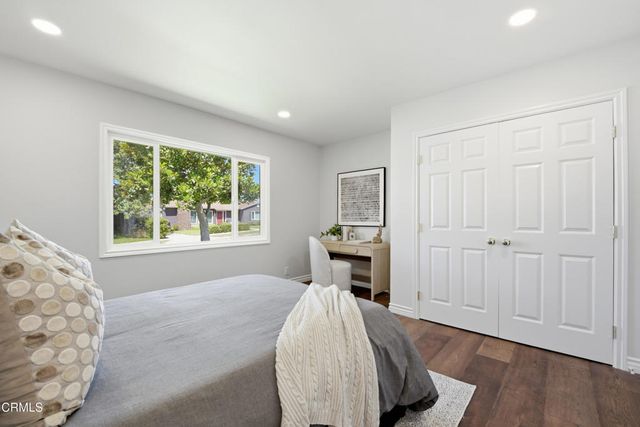 960 Crestview Drive, Pasadena, CA 91107