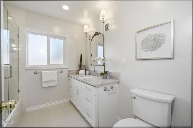 960 Crestview Drive, Pasadena, CA 91107
