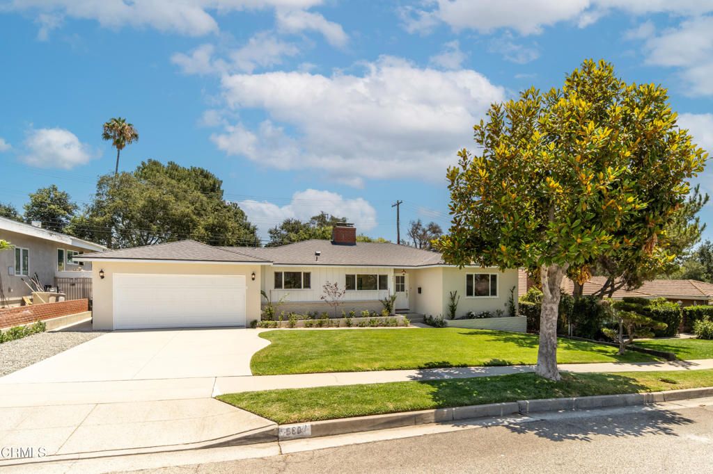 960 Crestview Drive, Pasadena, CA 91107