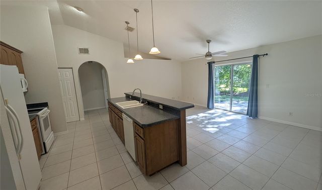 4023 N EAGLE NEST POINT, Crystal River, FL 34428