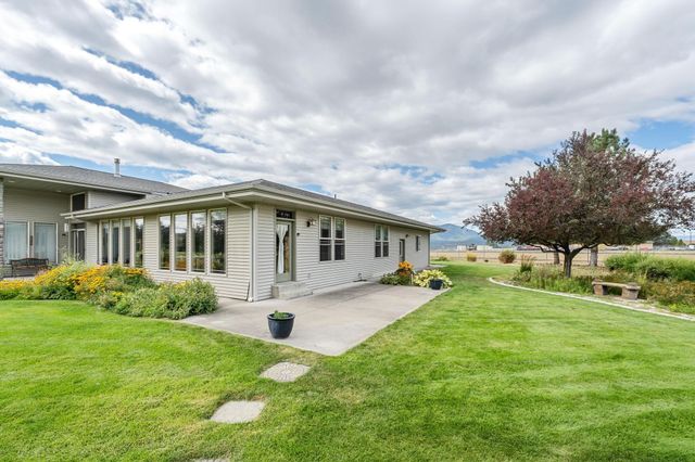 1900 Tamarack St, Colville, WA 99114
