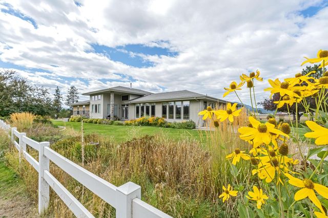 1900 Tamarack St, Colville, WA 99114