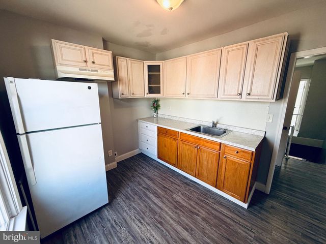 3063 N FRONT ST, Philadelphia, PA 19133