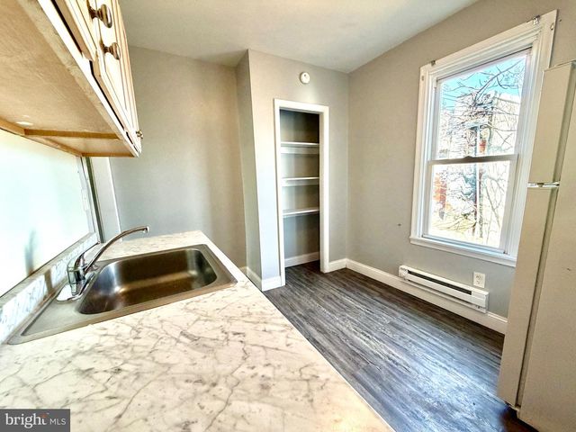 3063 N FRONT ST, Philadelphia, PA 19133