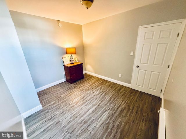 3063 N FRONT ST, Philadelphia, PA 19133