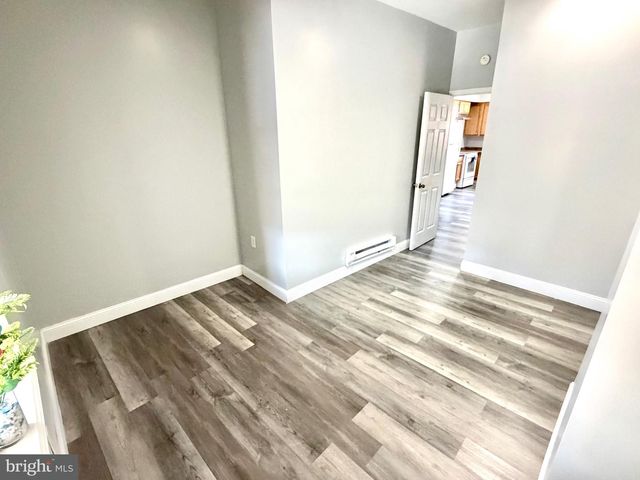 3063 N FRONT ST, Philadelphia, PA 19133