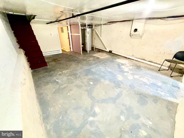 3063 N FRONT ST, Philadelphia, PA 19133