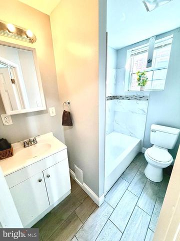 3063 N FRONT ST, Philadelphia, PA 19133