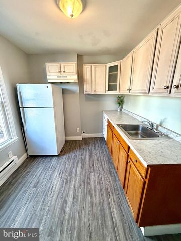 3063 N FRONT ST, Philadelphia, PA 19133