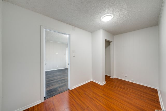 2307 Basse, San Antonio, TX 78213