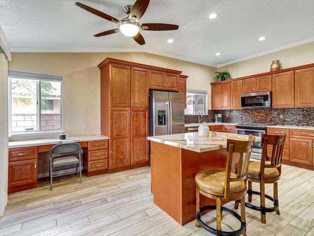 9187 Oakmount Boulevard, Desert Hot Springs, CA 92240