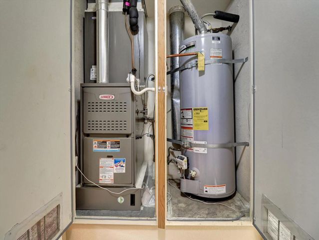 9187 Oakmount Boulevard, Desert Hot Springs, CA 92240