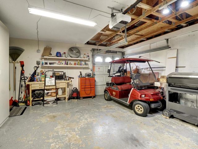 9187 Oakmount Boulevard, Desert Hot Springs, CA 92240