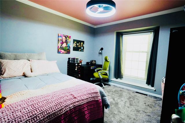 1623 SE Silkwood Lane, Lee's Summit, MO 64063
