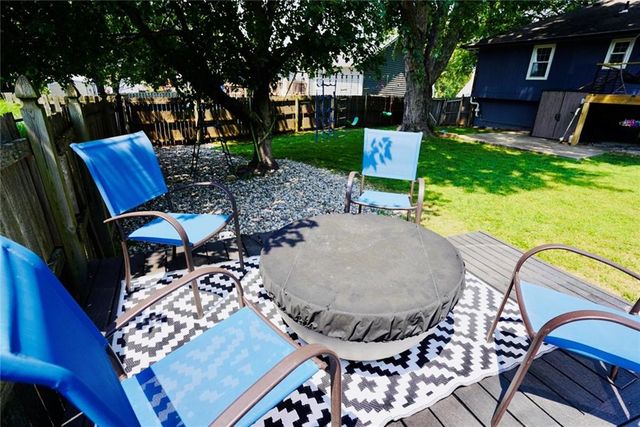 1623 SE Silkwood Lane, Lee's Summit, MO 64063