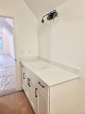 172 Cherokee Drive S, Waleska, GA 30183