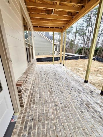 172 Cherokee Drive S, Waleska, GA 30183