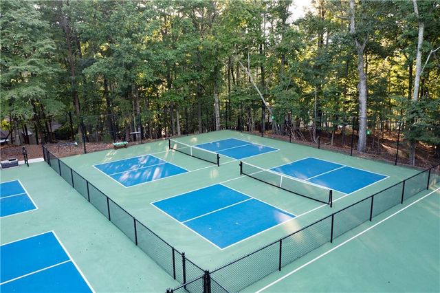 172 Cherokee Drive S, Waleska, GA 30183