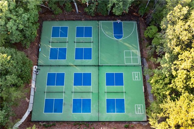 172 Cherokee Drive S, Waleska, GA 30183