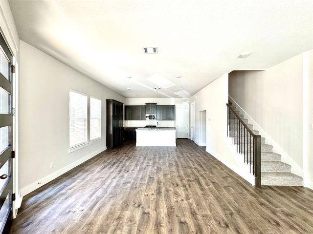 809 Meadowcrest Drive, Plano, TX 75075