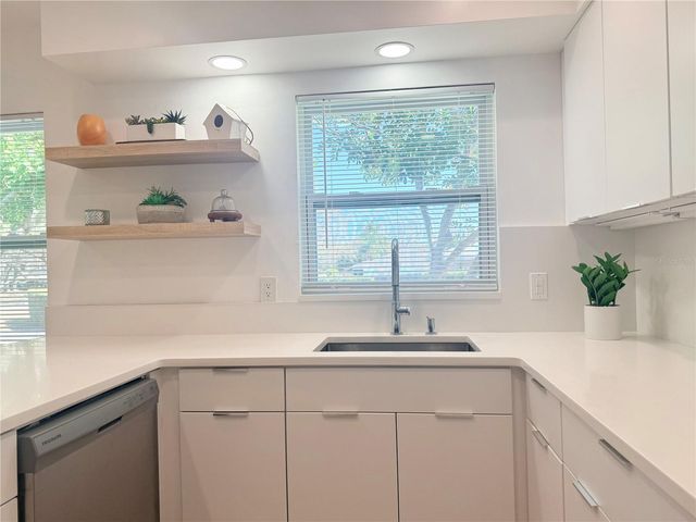 757 VIRGINIA STREET, Dunedin, FL 34698