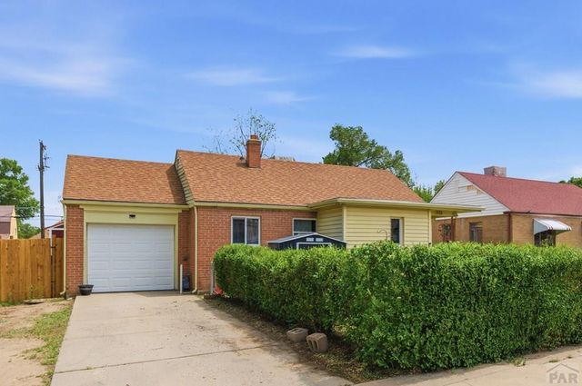 1932 Claremont Ave, Pueblo, CO 81004