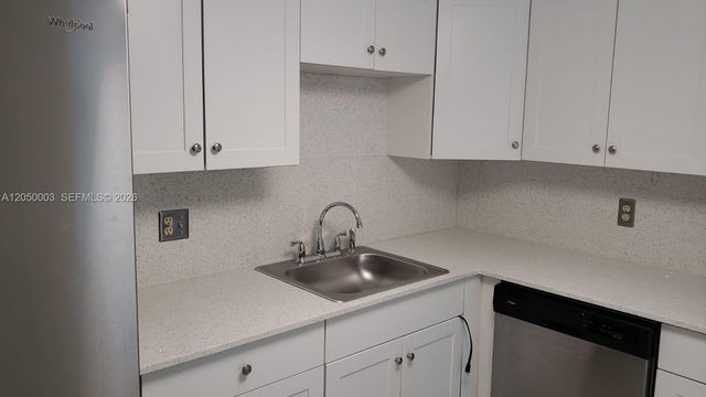 500 Executive Center Drive 4E, West Palm Beach, FL 33401