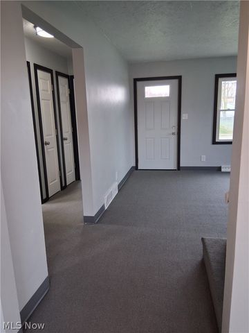 944 Donald Avenue, Akron, OH 44306