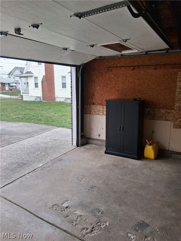 944 Donald Avenue, Akron, OH 44306