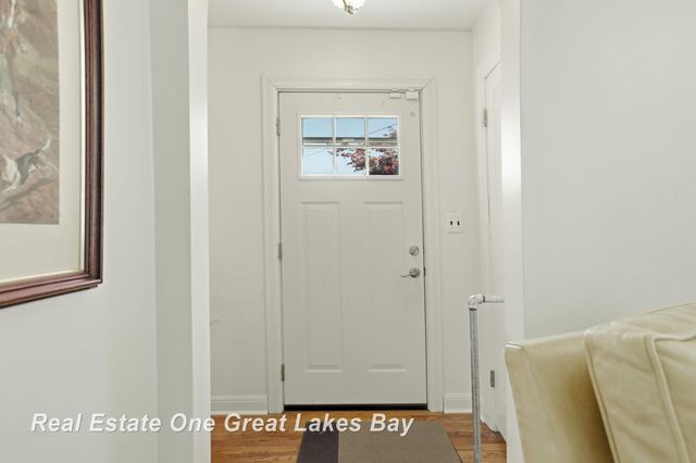 1835 Hemmeter Road, Saginaw, MI 48638
