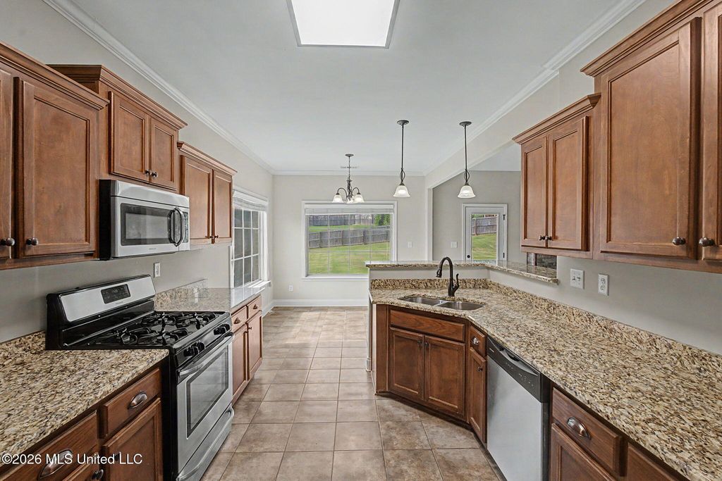 1316 N Heritage Circle, Hernando, MS 38632 — photo 4