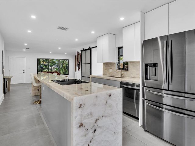 1446 Polk Street, Hollywood, FL 33020